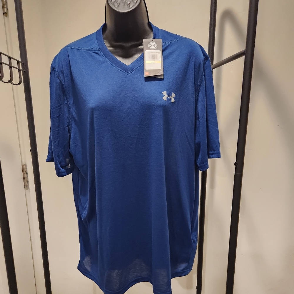 Under Armour Threadborne Heat Gear Loose V Neck Workout tee t-shirt Men’s Large